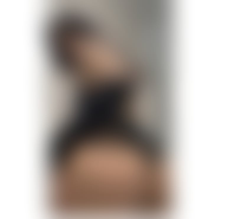 Escorts Surrey Reigate and Banstead - Photos for Feminine Juicy Smooth Model TRANS With Hard TOY