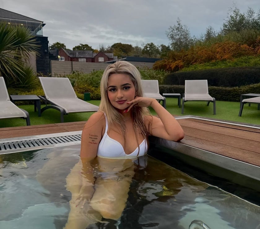 Escorts East London Plaistow - East London - Photos for ANGEL 🐈⬛🤍 NEW IN TOWN🤍BEST SERVICE 🤍