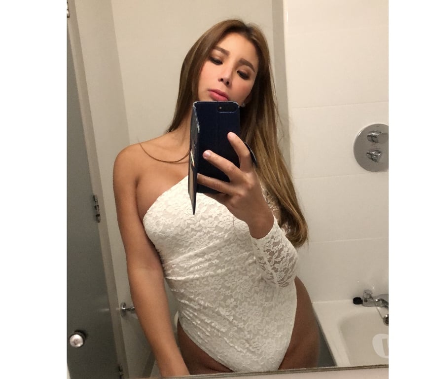 Escorts Wiltshire Swindon - Photos for Thai Ladyboy in Swindon only 6 days Here.