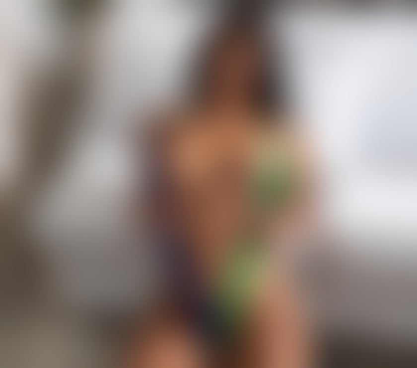 🇧🇷SPICY BRAZILIAN BEAUTY 🔥 CANARY WHARF ESCAPE 🍸