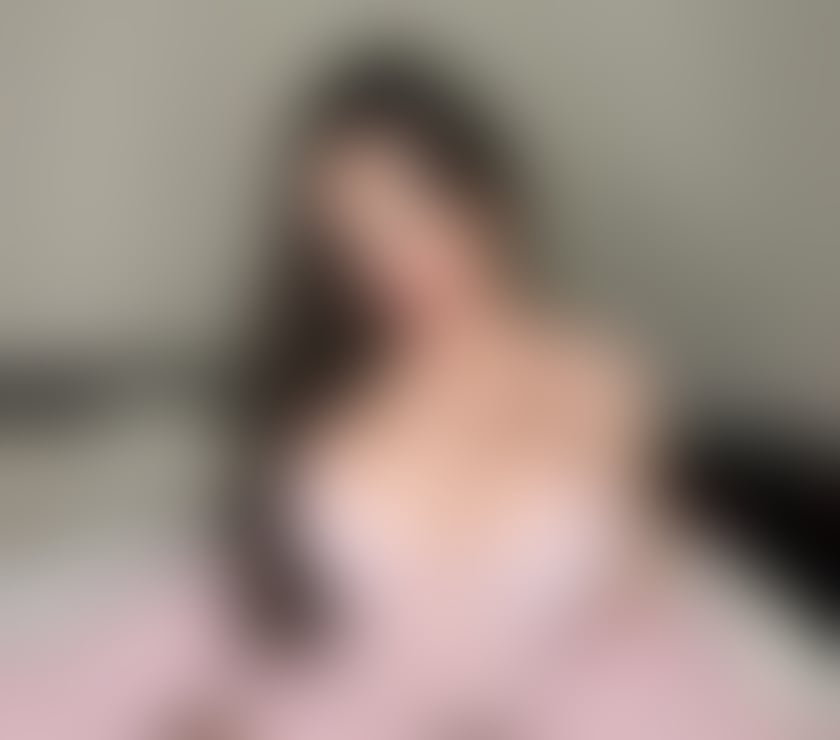 Camila Mature transexual in Feltham come try!