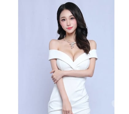 Escorts Uxbridge Hillingdon - Photos for New Asian Escorts in Town 💘Only A Week💘Uxbridge
