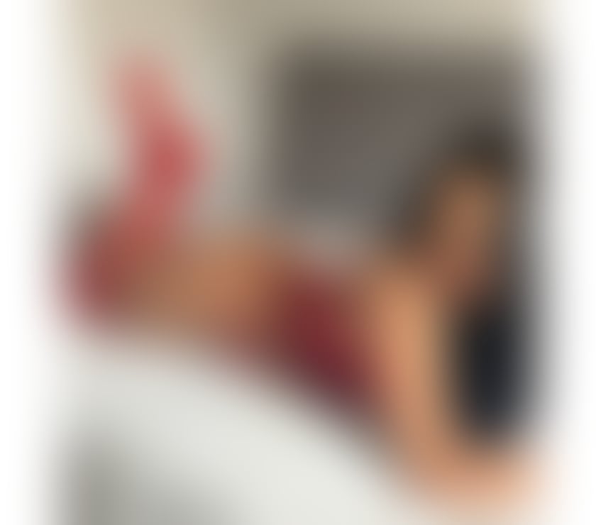 Escort Luton Town Centre Luton - Photos for Rebeca 🇧🇷at the party owo😍