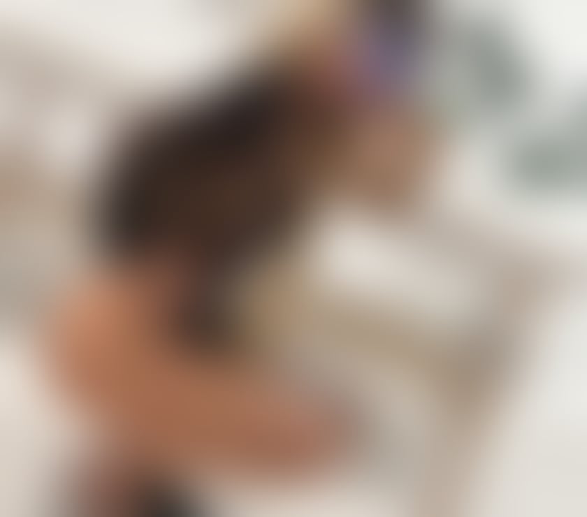 Escorts Surrey Elmbridge - Photos for Pietra Magic in your hands