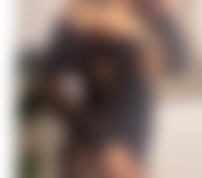 Escorts Surrey Elmbridge - Photos for Sofia 🫦 Magic in your hands