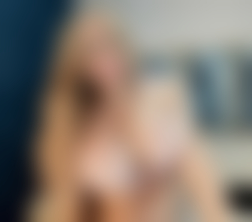 Trans Escorts North London Enfield - Photos for Restless blonde looking for a kitten