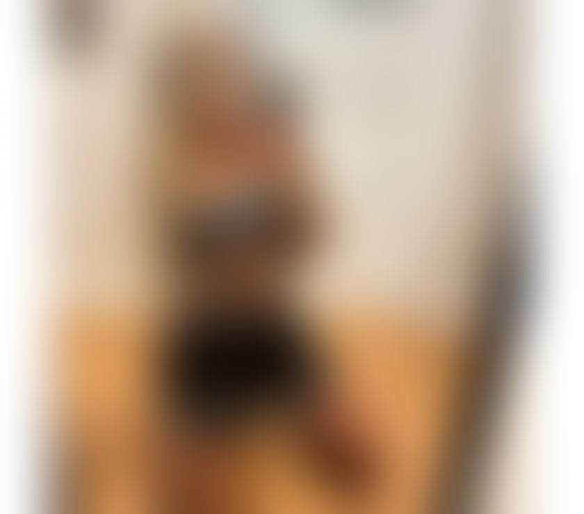 Escorts Canterbury City Centre Canterbury - Photos for Your Party Dream Back