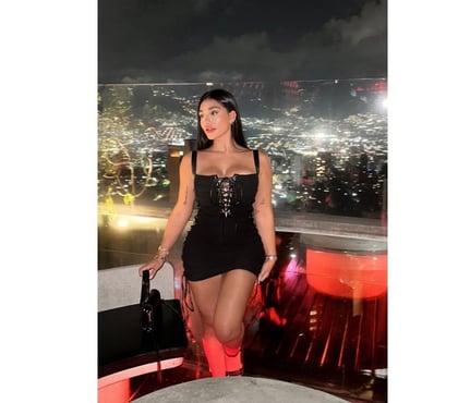 Escorts Aldgate East Station East London - Photos for ☎️07933 054481☎️SARAH PARTYGIRL🇧🇷BRICK LANE