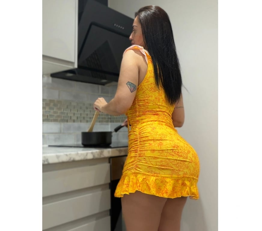 Escorts Bedfordshire Luton - Photos for Mirela Brazilian 🇧🇷 real pics 🔥curvy & natural😈