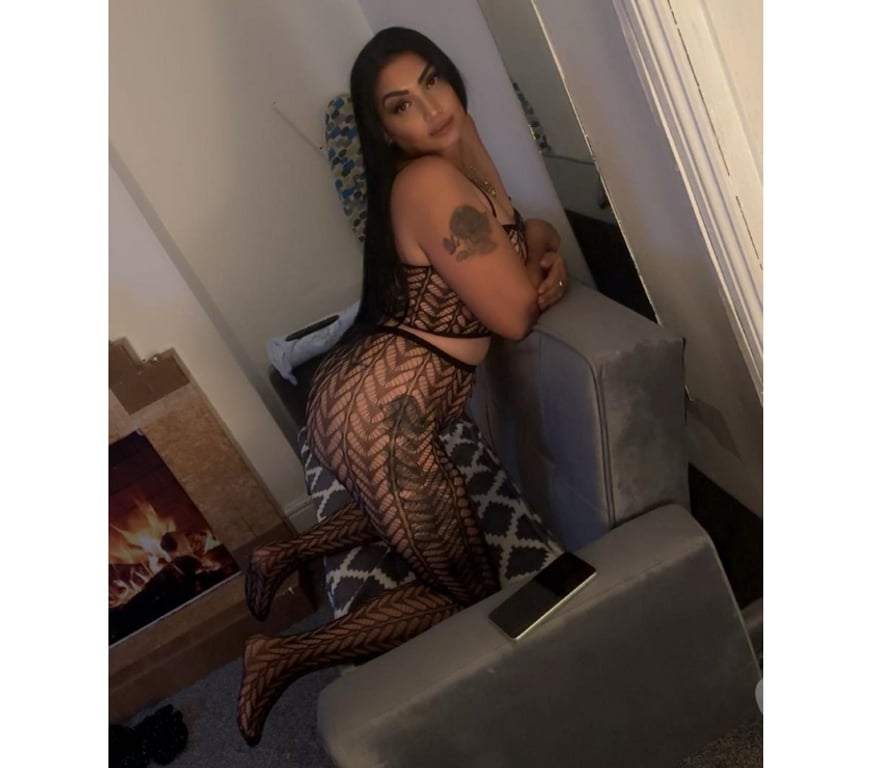 Escorts Greater Manchester Tameside - Photos for 🌸sweet Cristina naughty girl party new in the area