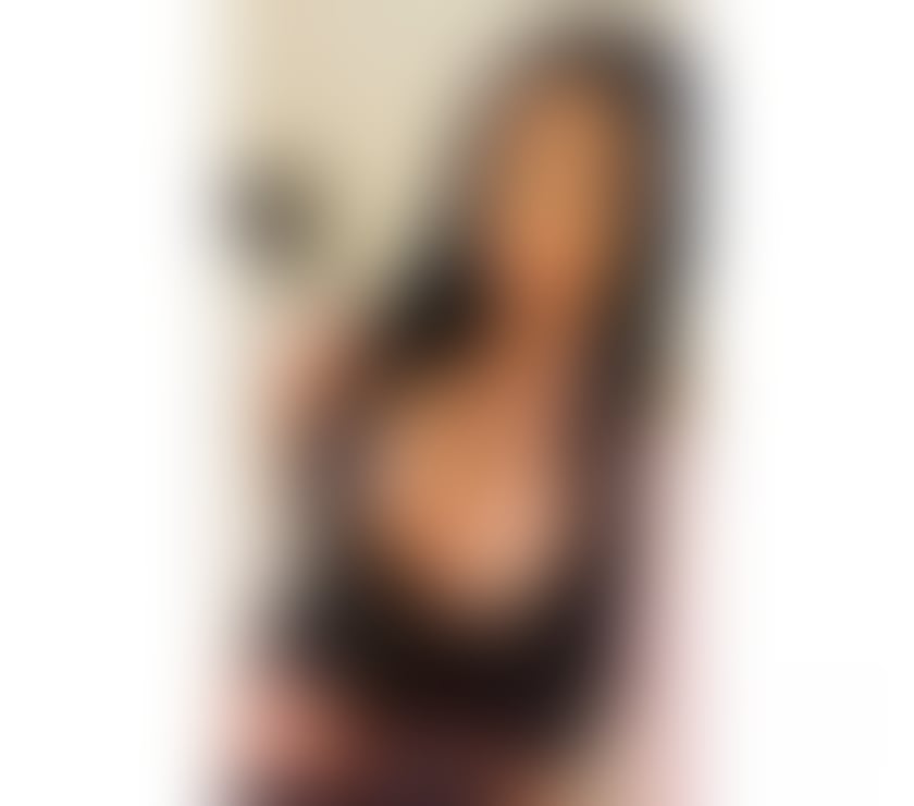 Chloe💯REAL 🦶FETISH🍑PARTY-STRAPON🍆