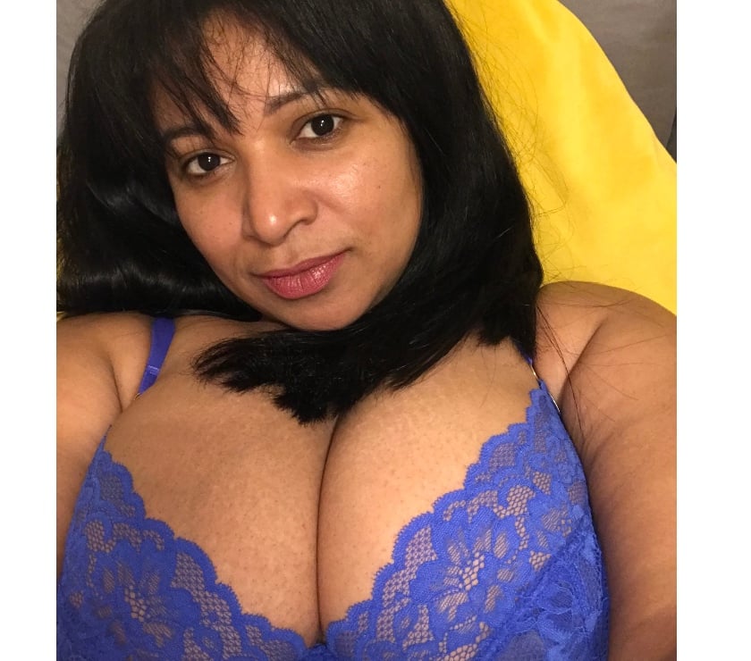 Escorts and Massages Blackwall East London - Photos for PAMELA BRAZILIAN BIG BOOBS NATURAL 38DD PARTY
