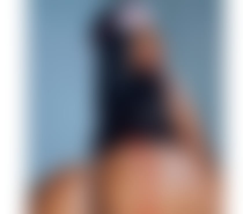 Escorts Lancashire Blackpool - Photos for Hot Brunette Queen of OWO FREE