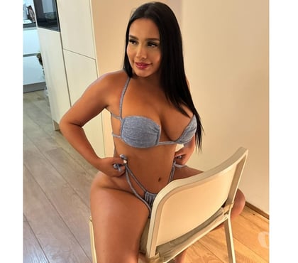 Escorts & Erotic Massage Bromley Town Centre Bromley - Photos for BACK IN TOWN BIANCA PARTY GIRL ❤️🎉