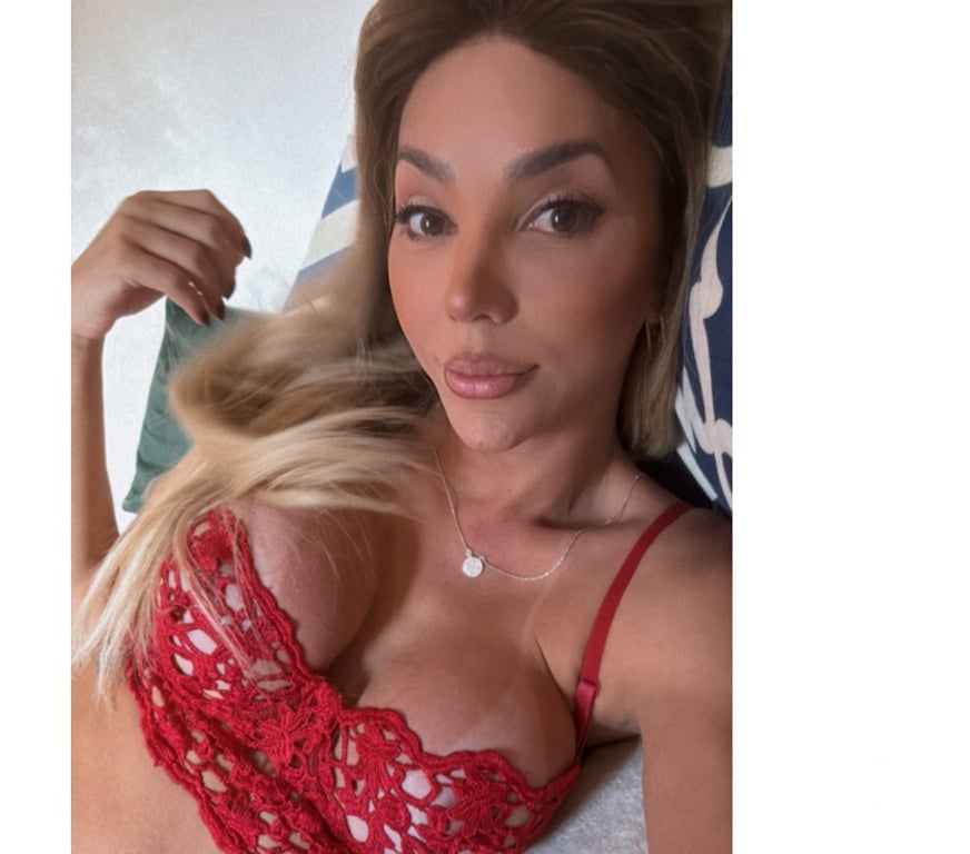 Trans Escorts North London East Finchley - North London - Photos for Biia 🇧🇷 TS High Class ⭐️⭐️⭐️⭐️⭐️