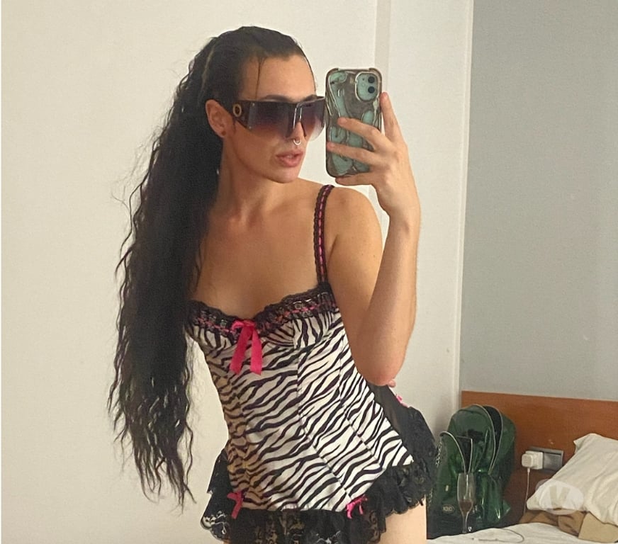 Trans Escorts East London Canary Wharf - East London - Photos for Experienced Girlfriend Born and Bred Londoner