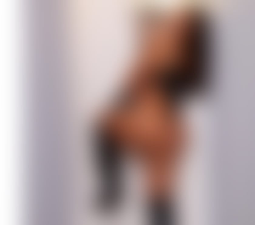 Photos for Rapha Party Girl 24HS Dominat 🔥