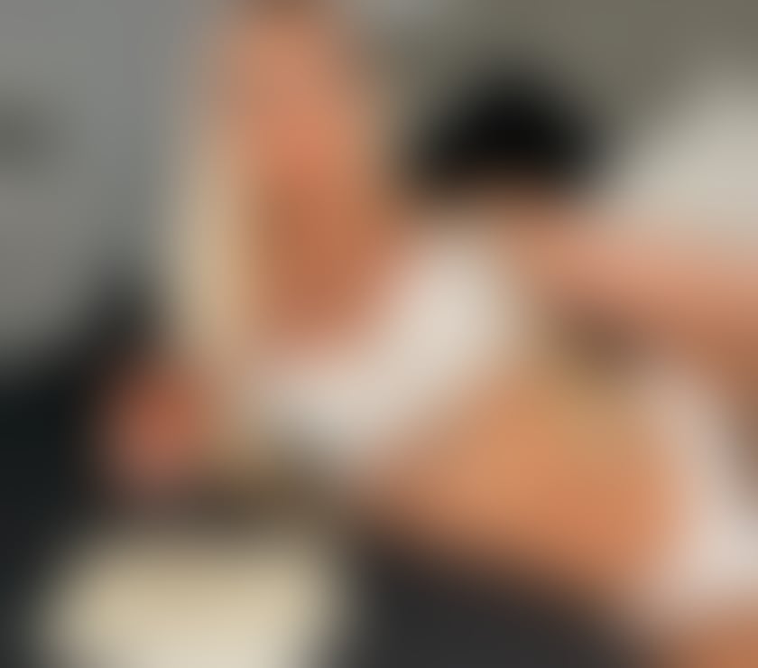 Escorts Surrey Guildford - Photos for Amy❤️Party😍Outcall only❤️