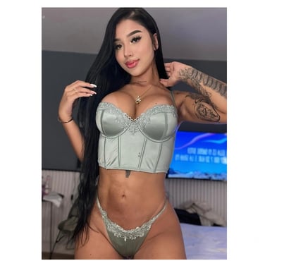 Escorts Sutton Town Centre Sutton - Photos for MIA BRAZILIAN SEXY GIRL NO RUSH 💋 PARTY 🔥