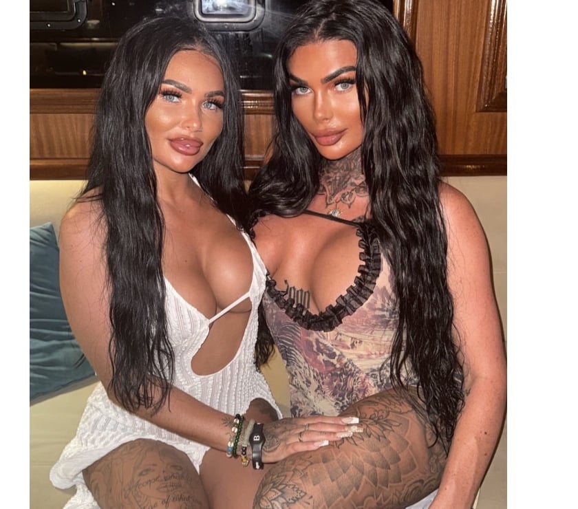 Escorts and Massages Finchley North London - Photos for The DUO IS HERE! 1 day! Insta-khloerj_ if blurred! Verified