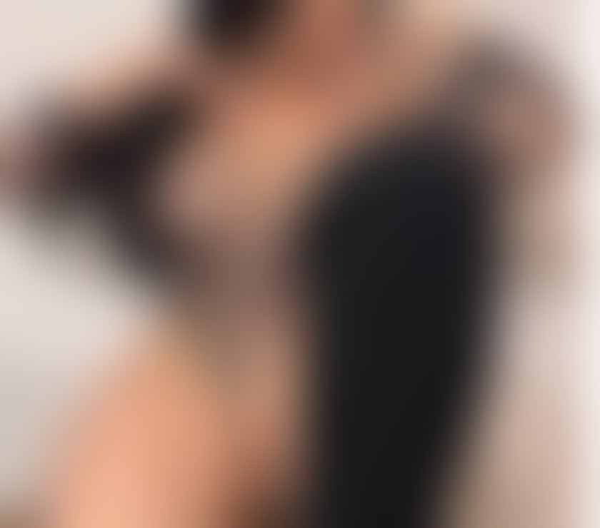 Photos for Valentina Brazilian