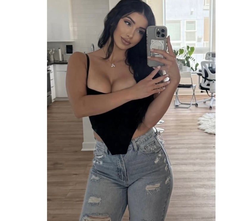 Escorts Greater Manchester Stockport - Photos for Onlly outcall💕😍clean no rush🥰😍