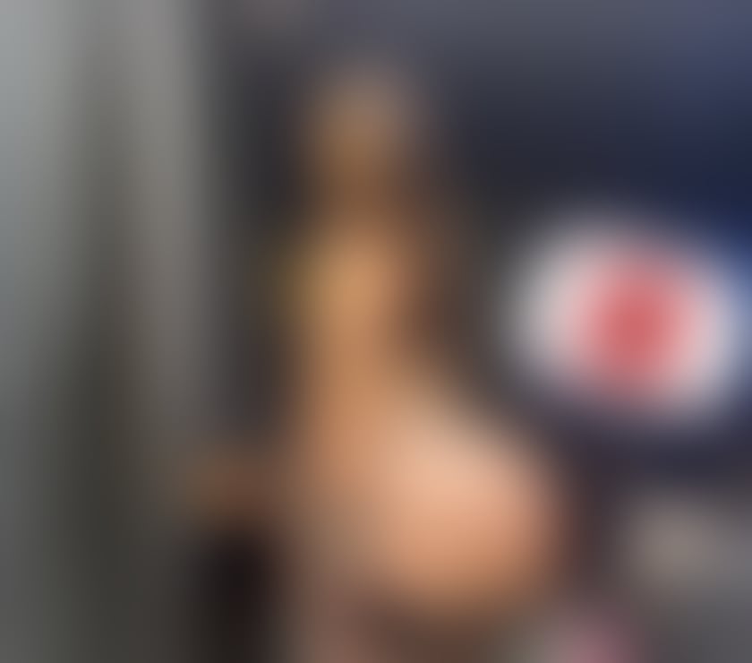 Escorts West Yorkshire Bradford - Photos for Isabella – petite, sweet, and dangerously seductive🤩