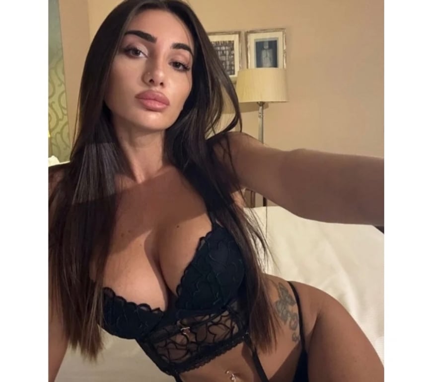 Escorts Hampshire Southampton - Photos for Anne 🥰 Hot girl xxx ❤️💘call Me