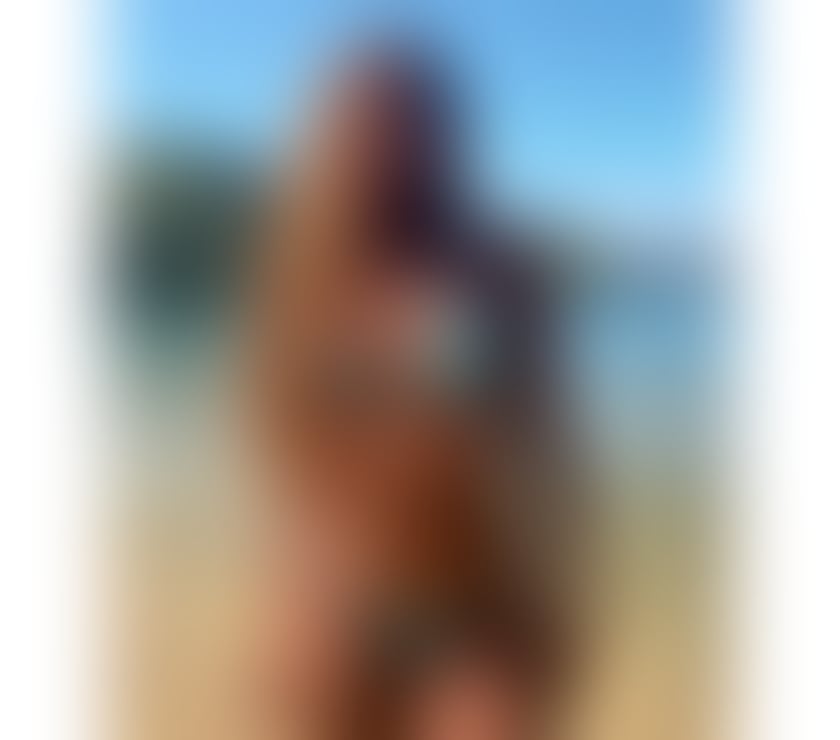 ✨ Lili – New Ebony Outcall Essex 💚💛💋