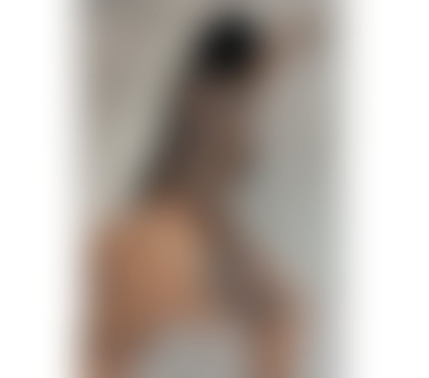 Anny Hot Brazilian 🇧🇷 brunette 🍑🍾