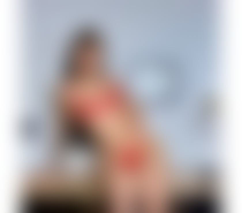 Escorts South East London Plumstead - South East London - Photos for 🚨SEXY PETITE GIRL 🩷 VERY GOOD SERVICES 😘 JULY