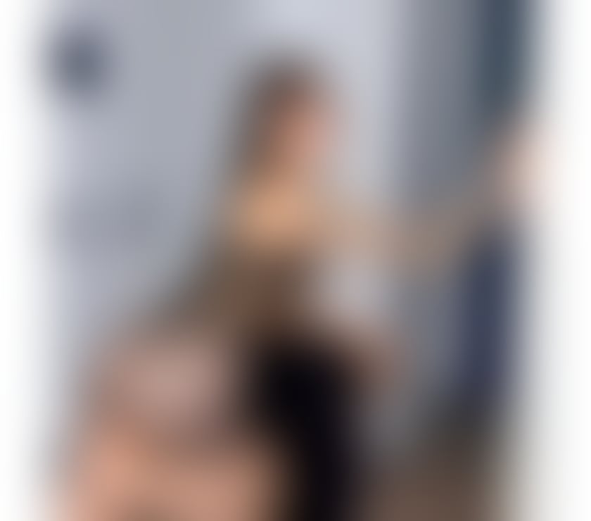 Escorts South East London Plumstead - South East London - Photos for 🚨SEXY PETITE GIRL 🩷 VERY GOOD SERVICES 😘 JULY