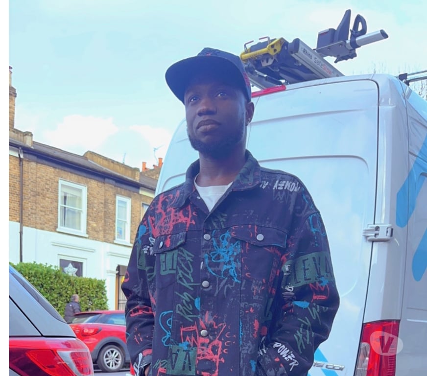 adult personals Central London Waterloo Station - Central London - Photos for Black guy available for Discreet….Women’s only☎️📞