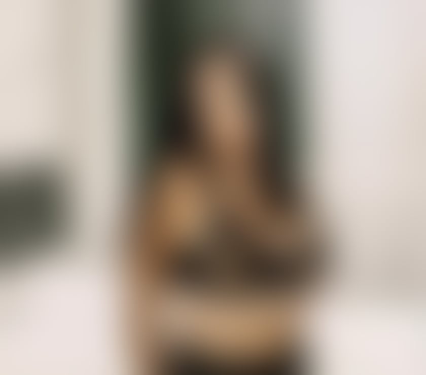 Escorts Dudley Town Centre Dudley - Photos for OUTCALL ONLY ❗️ ELENA NEW IN TOWN 😘