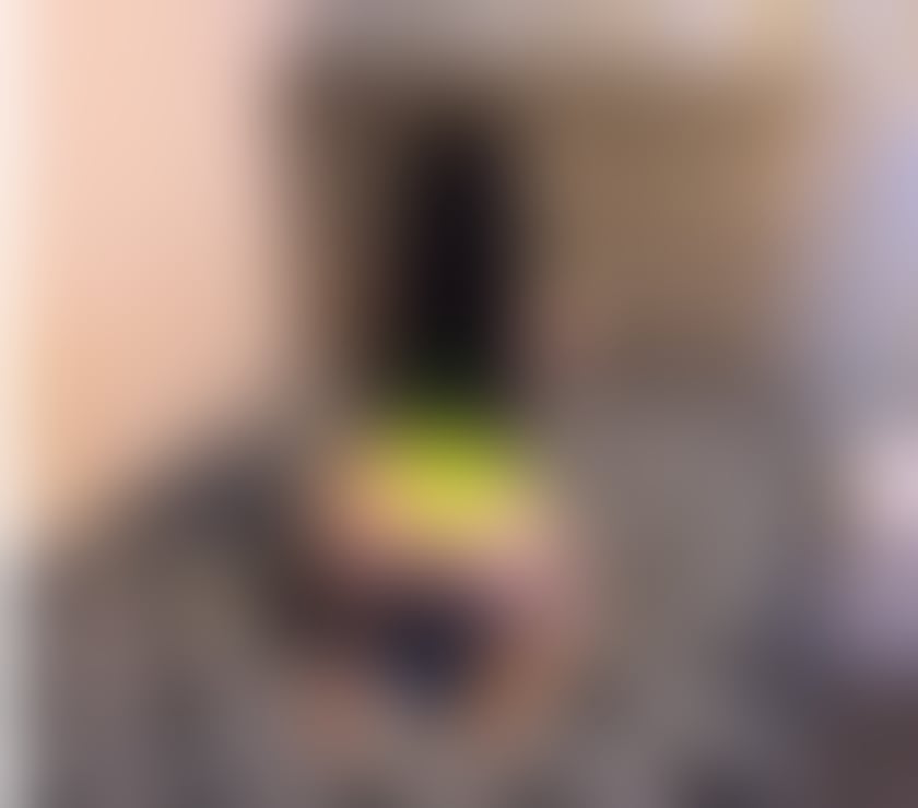 Escorts West London Hillingdon - Photos for Hi I'm Kami I'm new call me for party 😄🎉