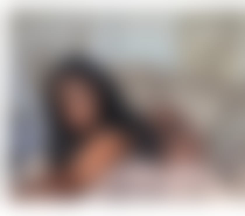 CARAMEL BRITISH BARBIE 😈