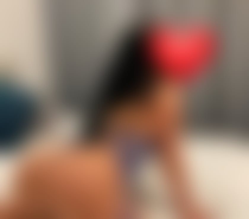 Escorts Holly Hall Dudley - Photos for Dany party girl♥️💚♥️