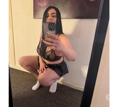 Escort Manchester City Centre Manchester - Photos for LESLIE 🔞PARTY GIRL🍾🔥REAL‼️📷❤️GFE🔥