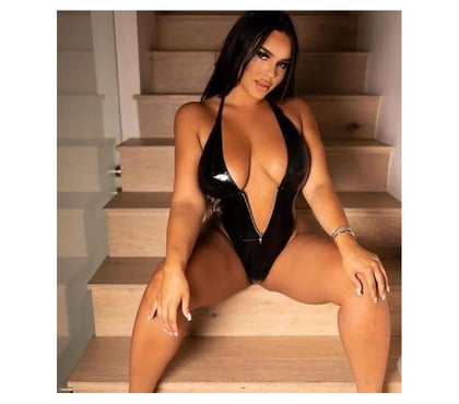 Escort Manchester City Centre Manchester - Photos for SCARLET 🥰PARTY GIRL🥰😘🥳 LET'S FUNN