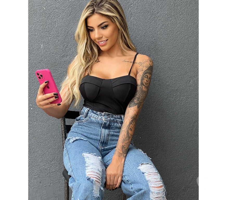 Escorts East London Canary Wharf - East London - Photos for 🇧🇷BLONDE BRAZILIAN✨ HIGH CLASS 💯% REAL PICS✨