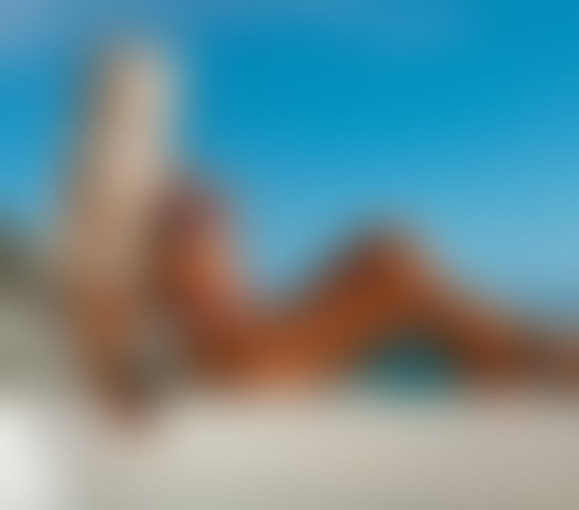 Luna Brazilian blonde, always ready to please you.