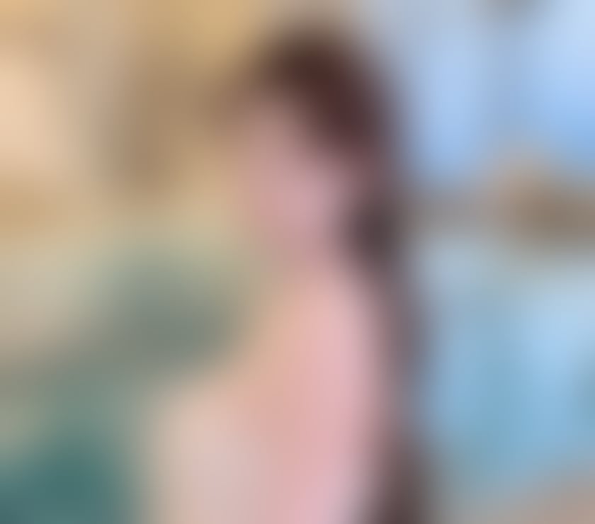 Photos for ❤️🔥New Cute Girls Gatwick Airport Horley Crawley