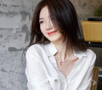 ✨ Gentle Companion · Private & Refined ✨