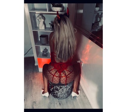 DFK Escorts & Erotic Massage Halifax Calderdale - Photos for BLONDE BRITISH FULL GFE MILF OWO AND CIM IN HX1