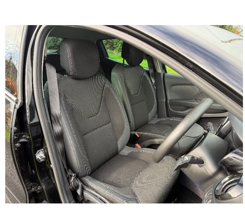 used cars for sale Armagh, Banbridge and Craigavon Magheralin - Armagh, Banbridge and Craigavon - Photos for Frank Gardiner Motors | 2019 Renault Clio