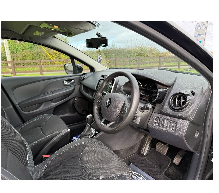 used cars for sale Armagh, Banbridge and Craigavon Magheralin - Armagh, Banbridge and Craigavon - Photos for Frank Gardiner Motors | 2019 Renault Clio