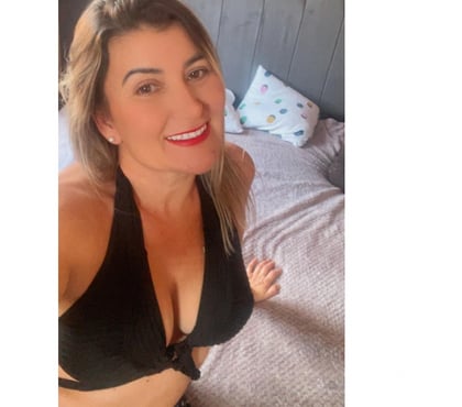 Photos for Bruna_brazilian100%_NEWinTOWN