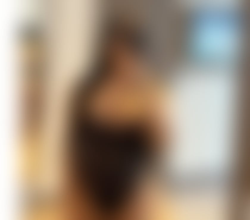 Escorts Hertfordshire Dacorum - Photos for British Asian Pakistani 27 100% Real Pics on Tour