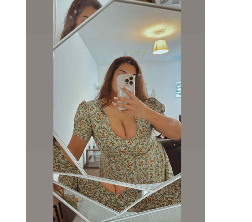 Photos for Nadin Pakistani babe New in town