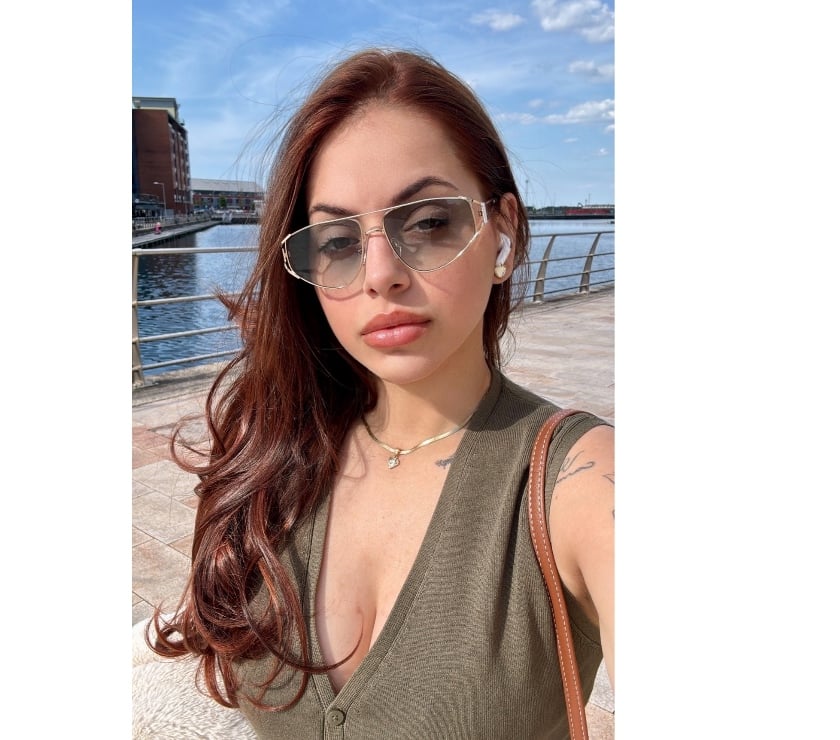 Escorts Slough Slough Town Centre - Slough - Photos for 🔥 Babi Hot Brazilian 🇧🇷 Big Bum 🍑